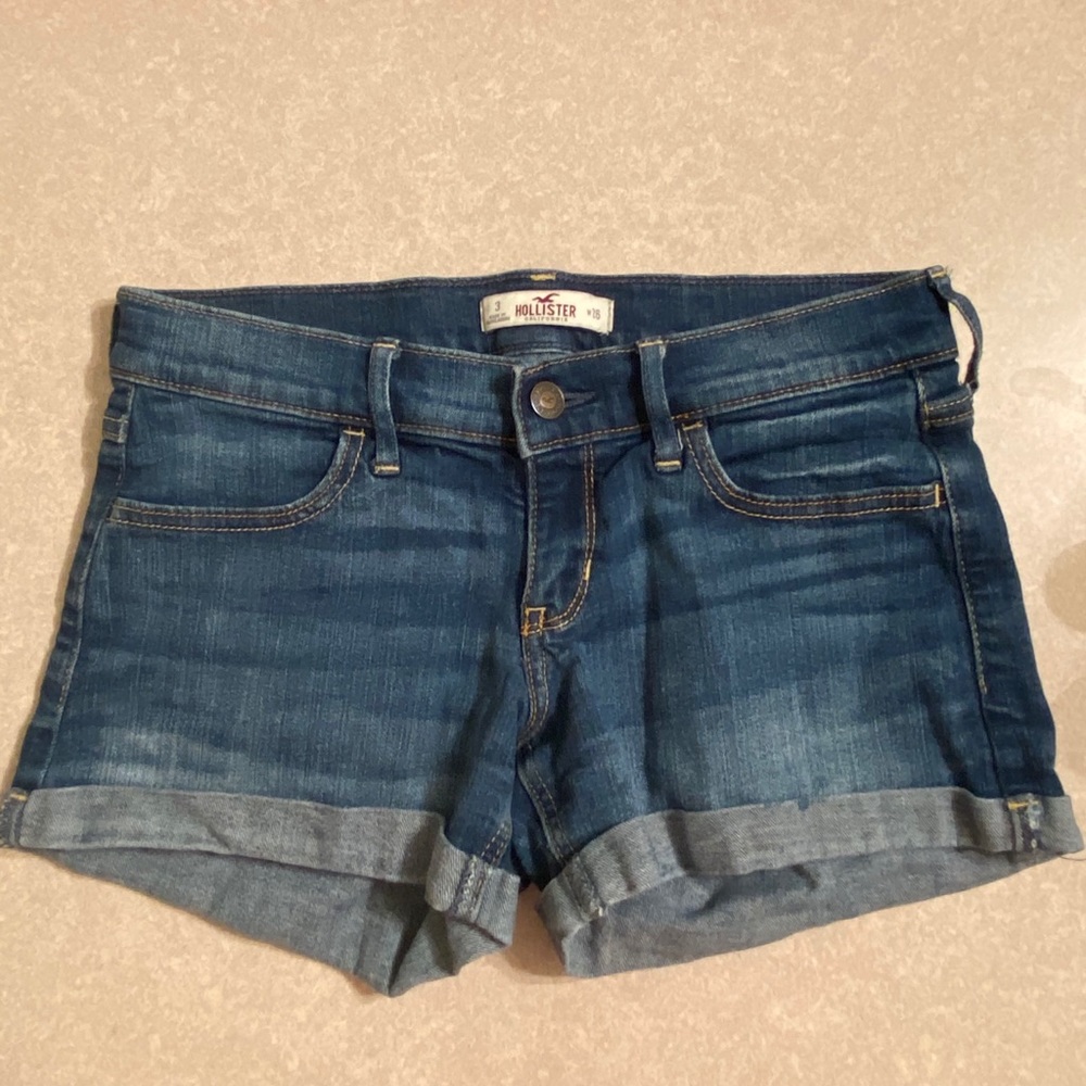 Hollister jean shorts
